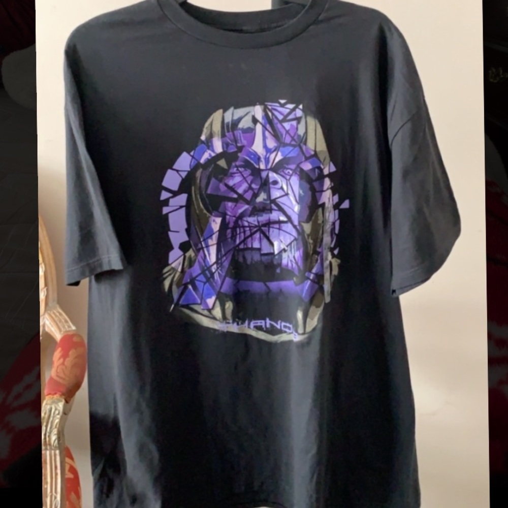 Marvel Avengers: Endgame Thanos Shattered T-Shirt Mens